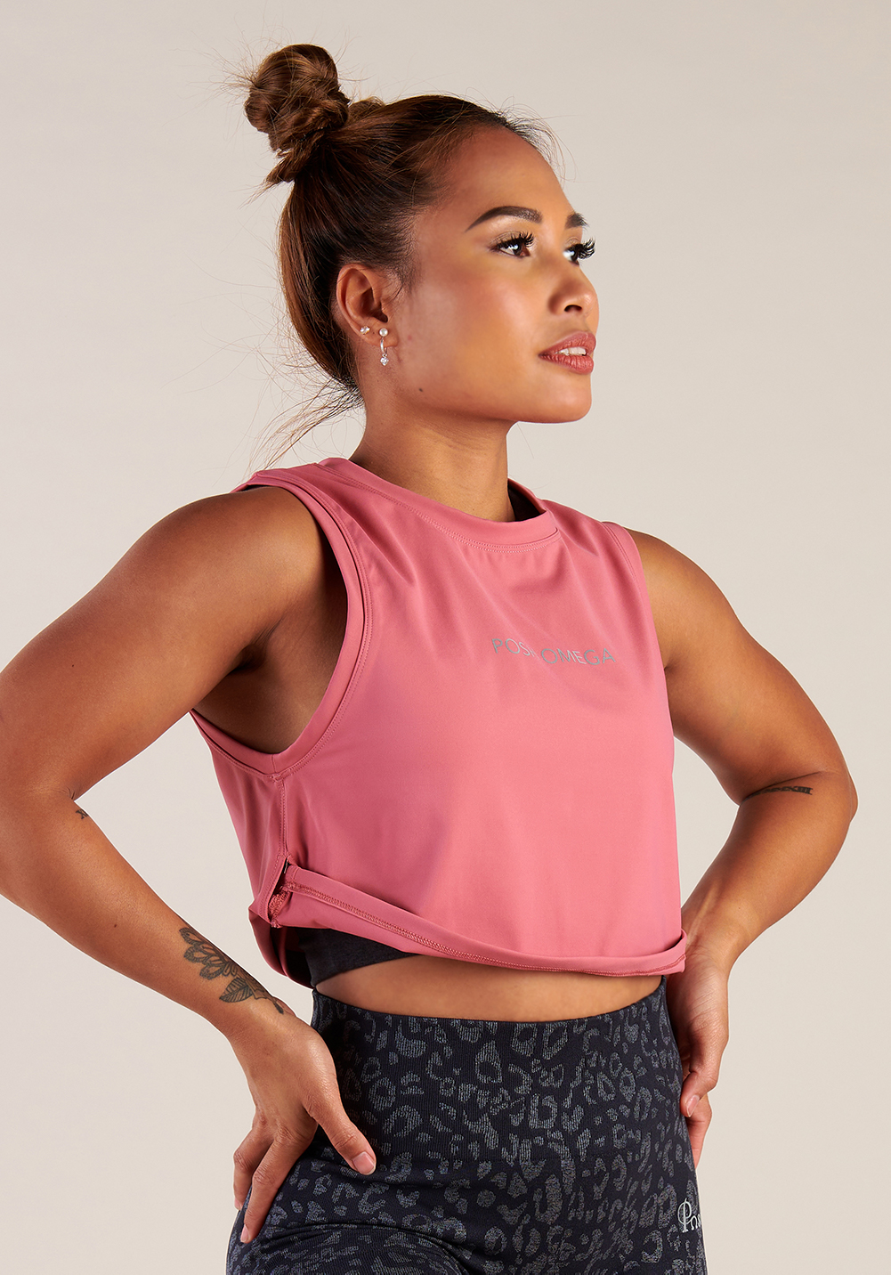 Tara Sustainable Sportsbra - Posh Omega